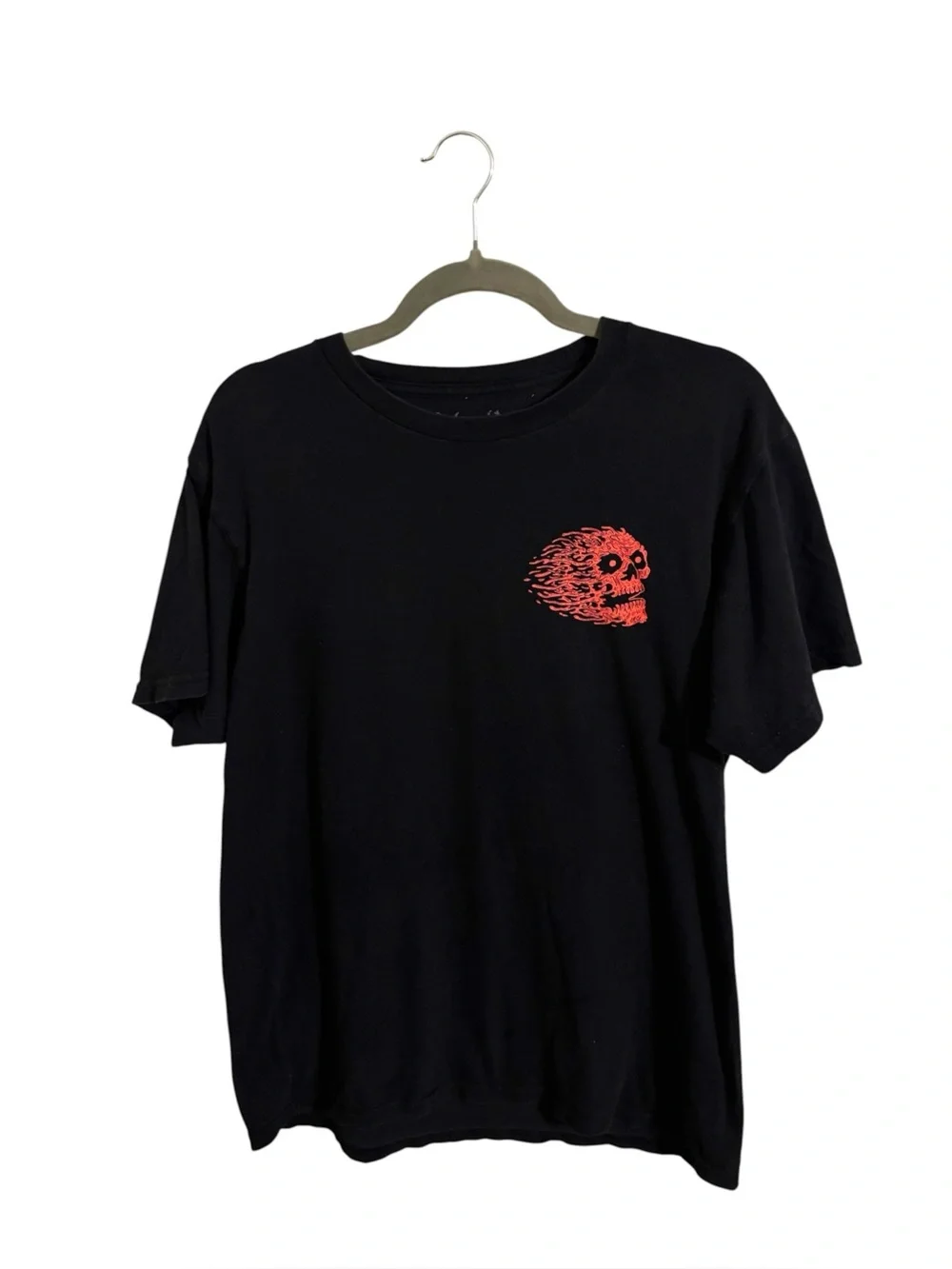 Liquid Death Skull Graphic Tee Shirt Medium